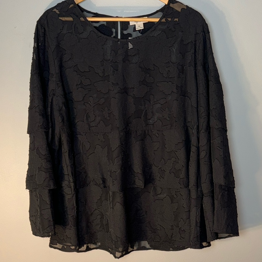 New Style & Co XL Black Burnout Bell Sleeve Top